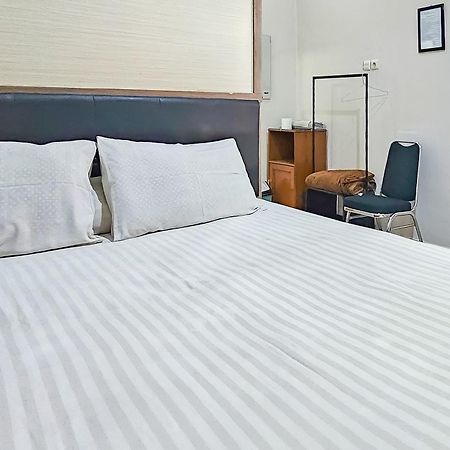 Wisma Brata Mitra Reddoorz Сукабуми Экстерьер фото